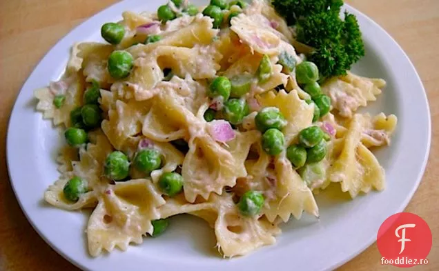 Salată De Paste Cu Ton Cu Mazăre