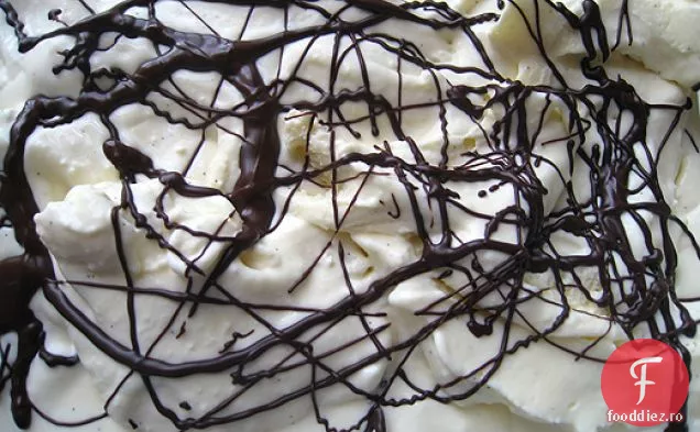 Înghețată De Vanilie Și Stracciatella