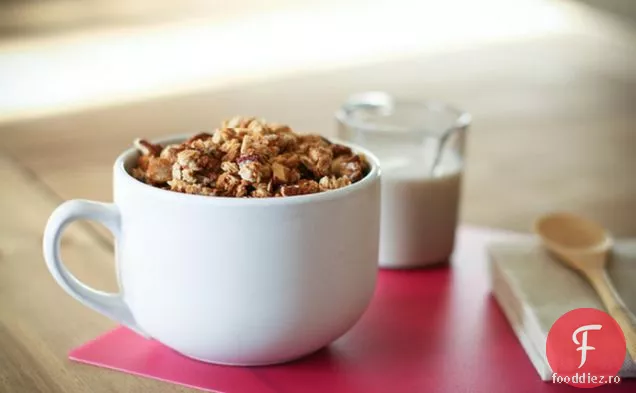 Granola Cu Zmeură De Ciocolată Albă