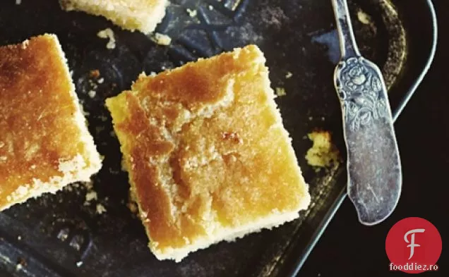 Pâine De Porumb Cu Unt De Miere