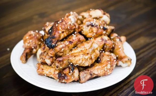 Aripioare De Pui Glazurate Cu Soia Și Miere La Grătar