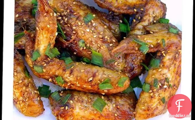 Aripi De Pui Glazurate Cu Miere Chipotle