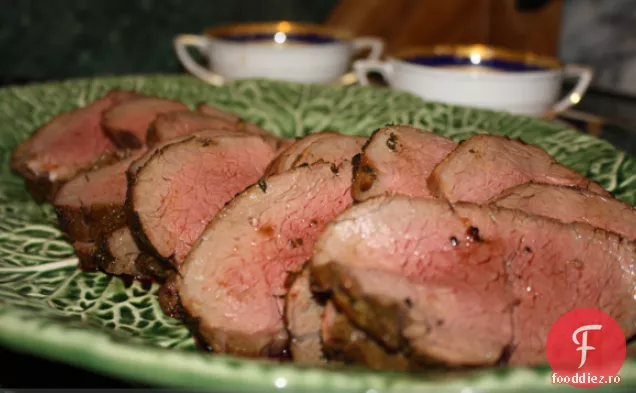 Filet Mignon Marinat Cu Miere Și Ierburi