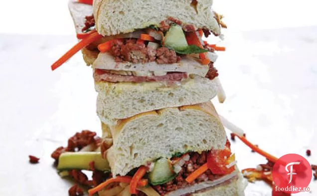 Banh Mi (sandviș în stil vietnamez)