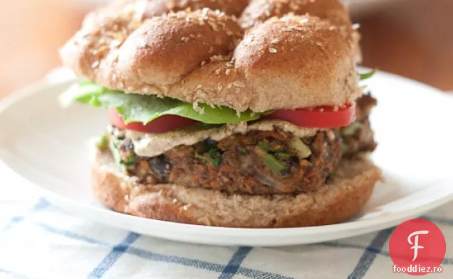 Burgeri Cu Fasole Neagră Edamame