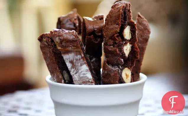 Biscotti Cu Alune De Ciocolată