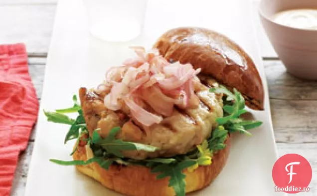 Burgeri De Ton Și Ghimbir