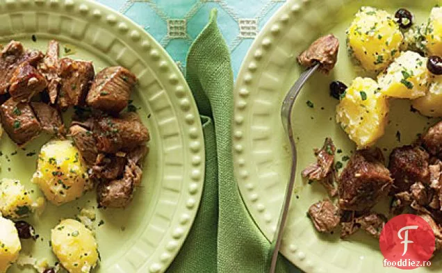 Carne de porc prăjită marinată cu cartofi de coriandru