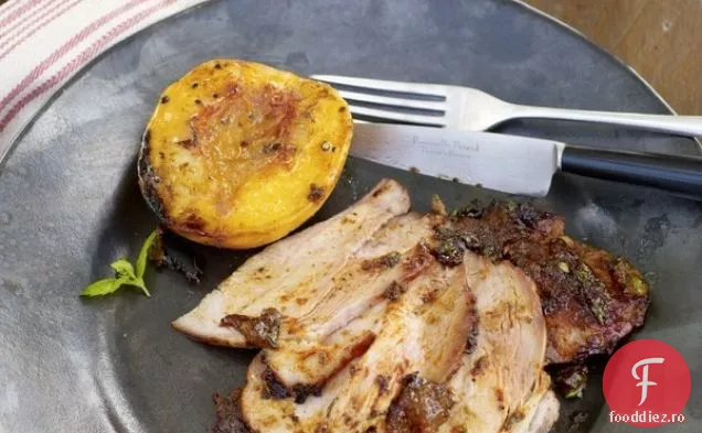Carne de porc glazurată cu coriandru și usturoi