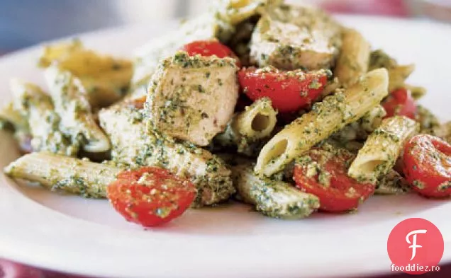 Pesto Cilantro-Serrano cu pui la grătar și Penne