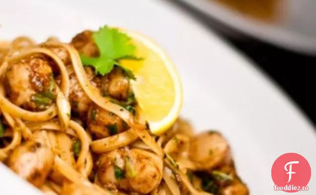 Firecracker Scoici Curry Cu Linguine