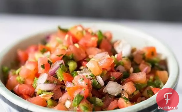 Salsa de roșii proaspete (Pico De Gallo)