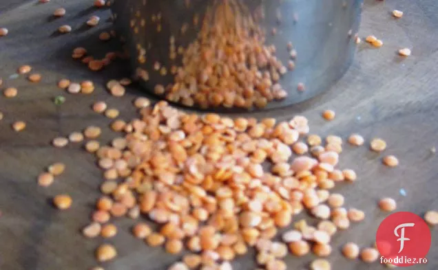 Masoor Dal Și Supă De Morcovi Cu Caju Și Cilantro Pistou