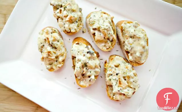 Crostini De Mere Cu Nuc
