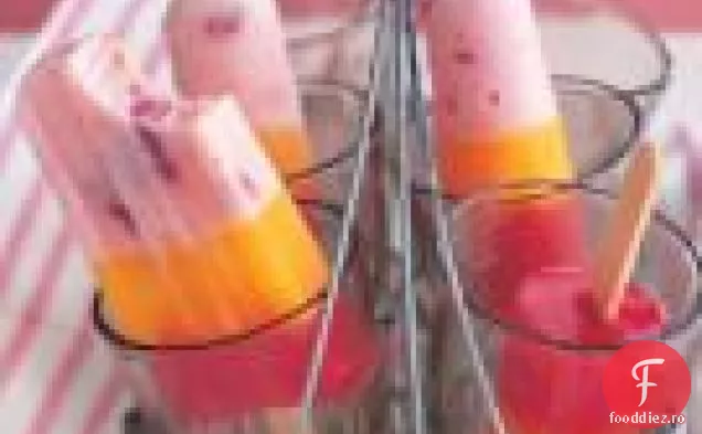 Pop-uri congelate de fructe și iaurt