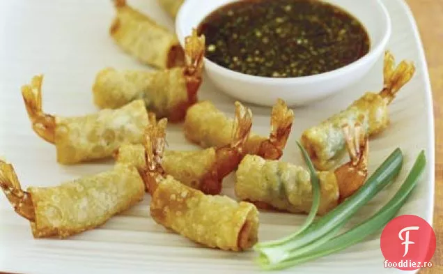 Wontons de creveți crocanți cu sos de scufundare cu ceapă verde