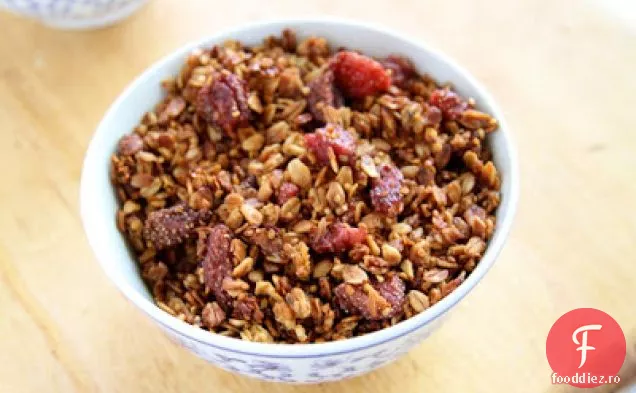 Granola De Cânepă De Căpșuni