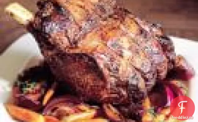 Friptură De Coastă În Picioare Cu Budincă Yorkshire