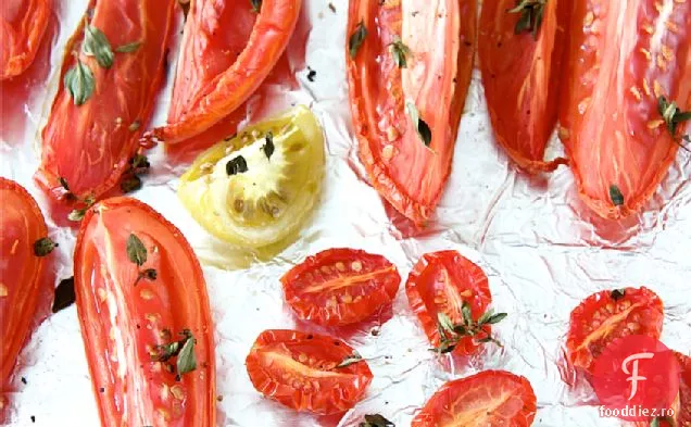 Friptură balsamică la grătar cu roșii de moștenire și Bobby