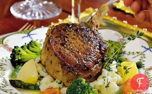 Cotlet De Porc La Grătar Cu Piure De Usturoi