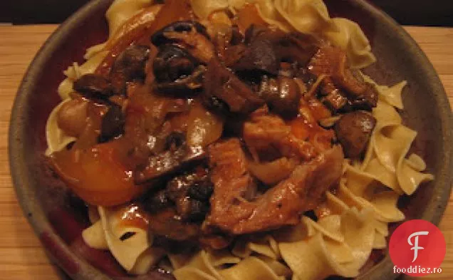 Friptură De Porc Cu Trei Ragout De Ciuperci