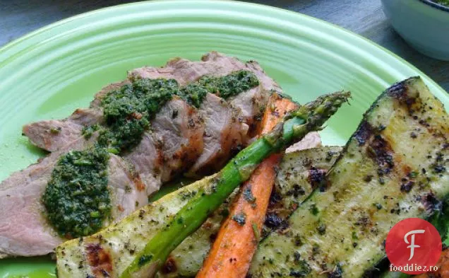 Filet De Porc La Grătar Cu Chimichurri Și Legume De Vară