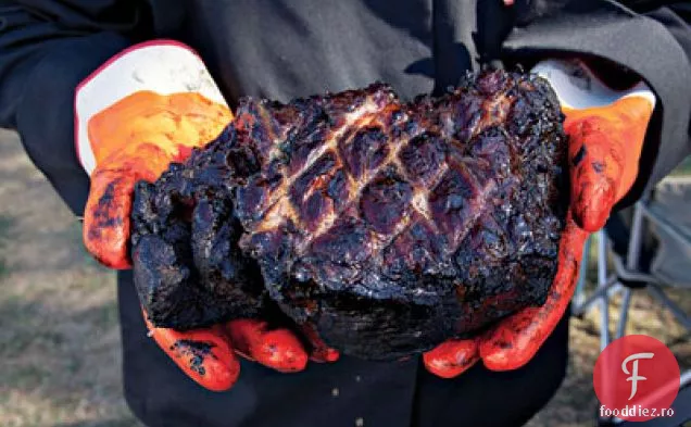 Concursul lui Brett Schreyer a tras carne de porc