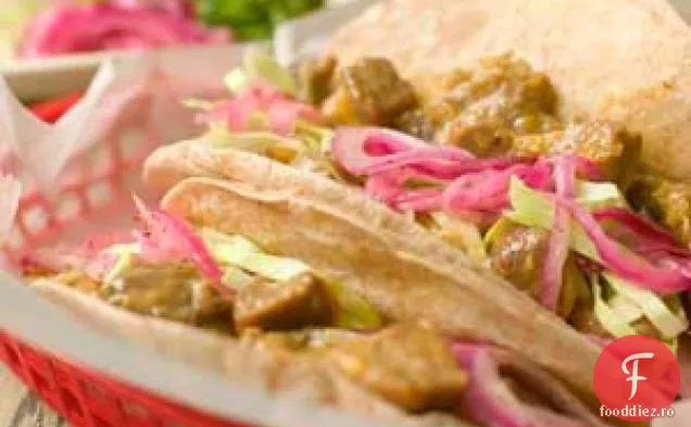 Carne de porc fiartă în stil Yucatan