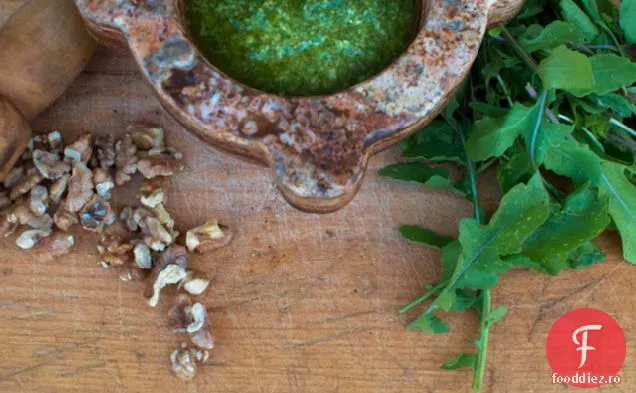 Pesto De Nucă De Rucola