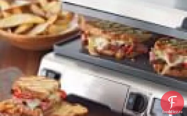 Friptură Brânză Și Panini De Ciuperci Cu Cartofi Prăjiți