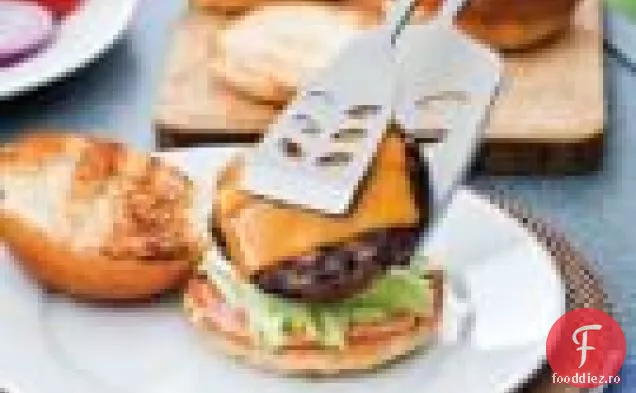 Burgeri Cu Friptură La Grătar