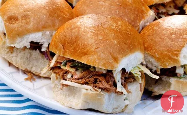 Sandvișuri Cu Carne De Porc