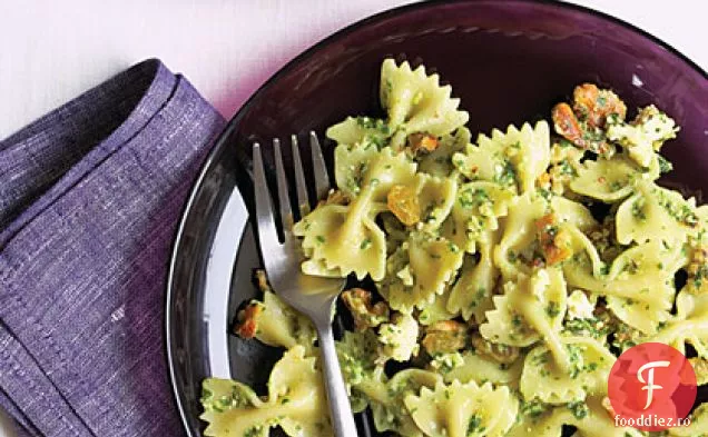 Rucola-Pesto De Nuc Farfalle