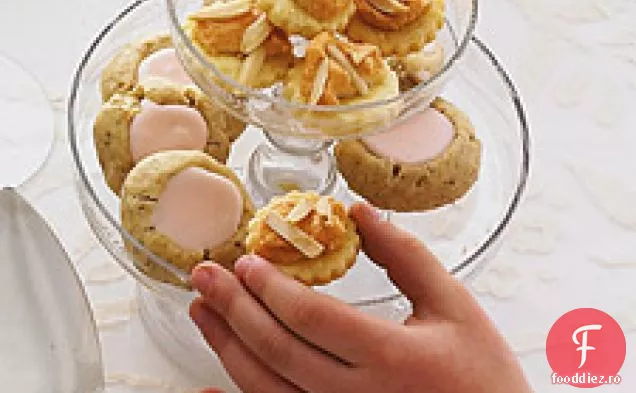Iced Thumbprint Cookie-Uri