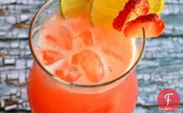 Apă mexicană de căpșuni (aqua de Fresa)