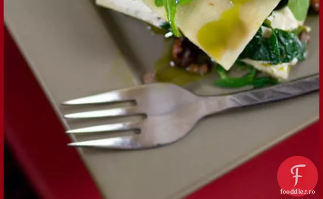 Lasagna Cu Ricotta, Spanac, Nuci Și Rucola