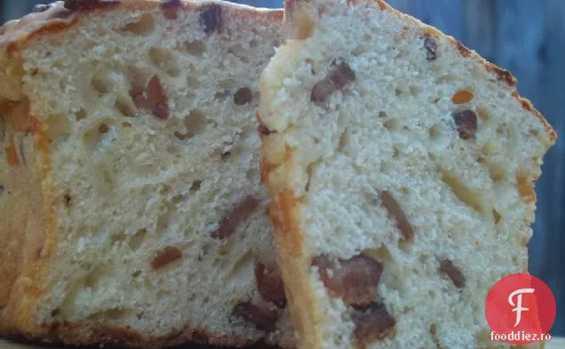 Rețetă De Pâine Cu Bere, Slănină Și Cheddar