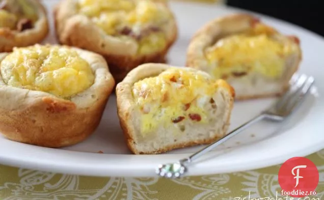 Biscuiți Dubli Cu Ouă De Brânză Și Slănină