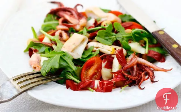 Salată De Calmar La Grătar
