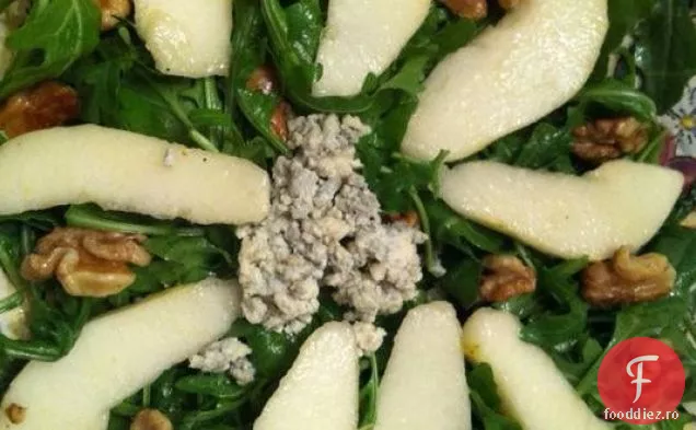 Salată De Rucola Și Pere