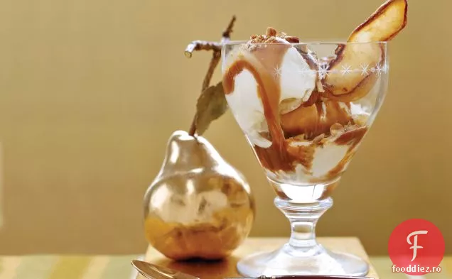 Sundaes de pere prăjite cu sos Balsamic-Caramel