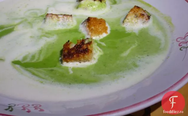 Supă De Mazăre De Primăvară, Crutoane De Usturoi, Cremă De Lămâie