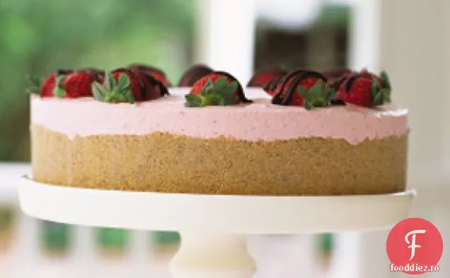 Tort Cu Cremă De Căpșuni Fără Coacere