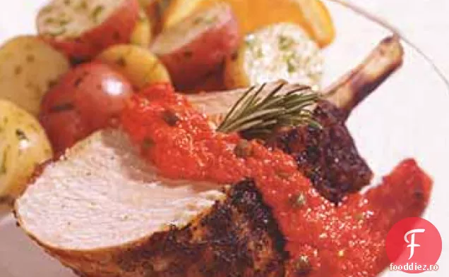 Friptură de coaste de porc toscane la grătar cu acoperire de rozmarin și gust de ardei roșu