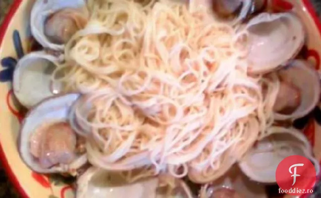 Linguini Cu Sos De Scoică Albă