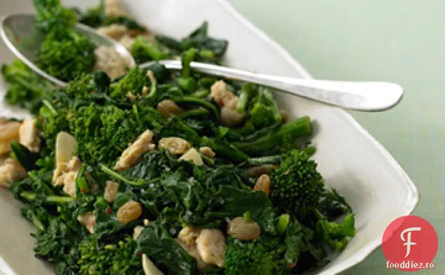 Broccoli Rabe sote cu cârnați de pui