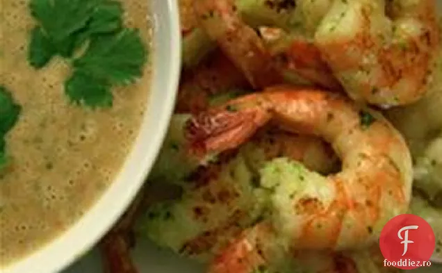 Creveți la grătar cu o vinaigretă picantă de arahide-var