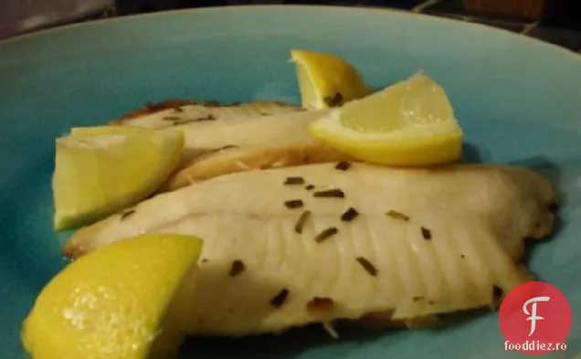 Halibut fiert cu tarhon și arpagic