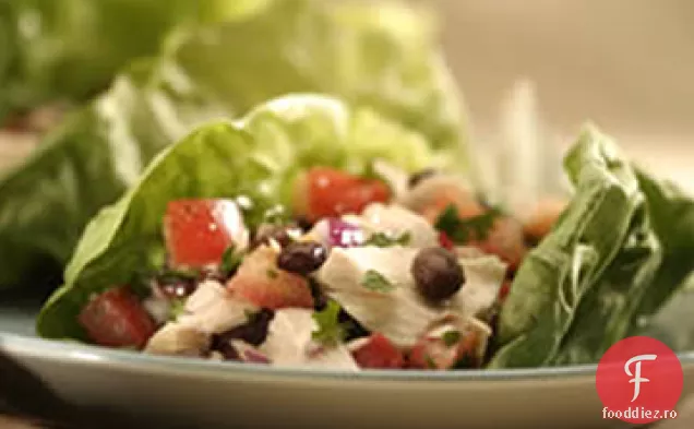 Împachetări cu salată de ton și fasole neagră