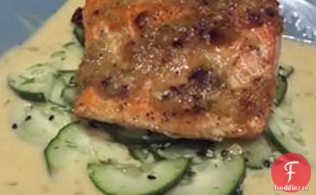 Somon Cu Crustă De Ghimbir-Scallion